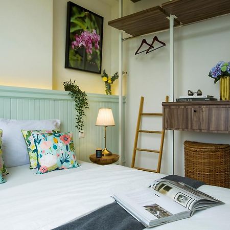 Marigold Apartment Nava Park Central Bsd Tangerang Eksteriør billede